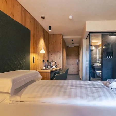 Spol - Adults Only Otel 4*