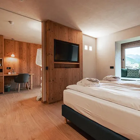 Spol - Adults Only Otel 4*